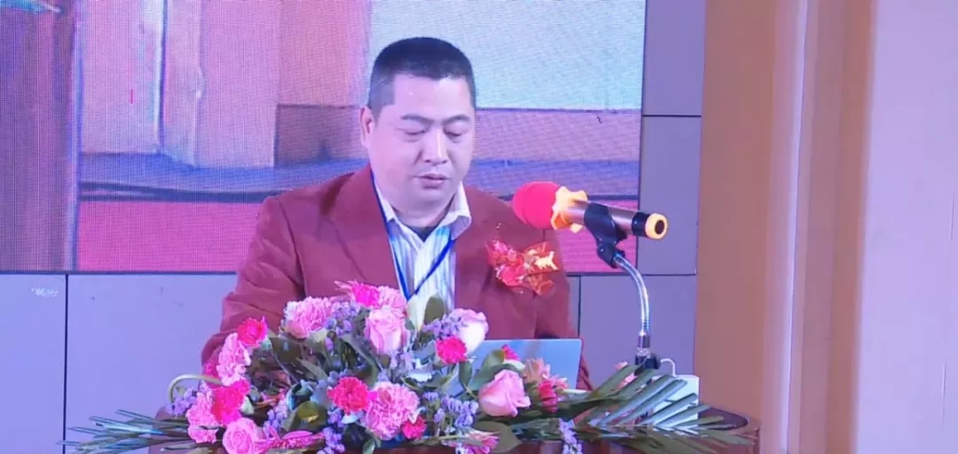 1545040343360047.jpg 640.webp.jpg